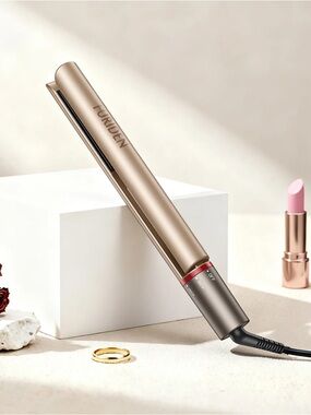 Furiden Gold Hair Straightener with Red Accent
